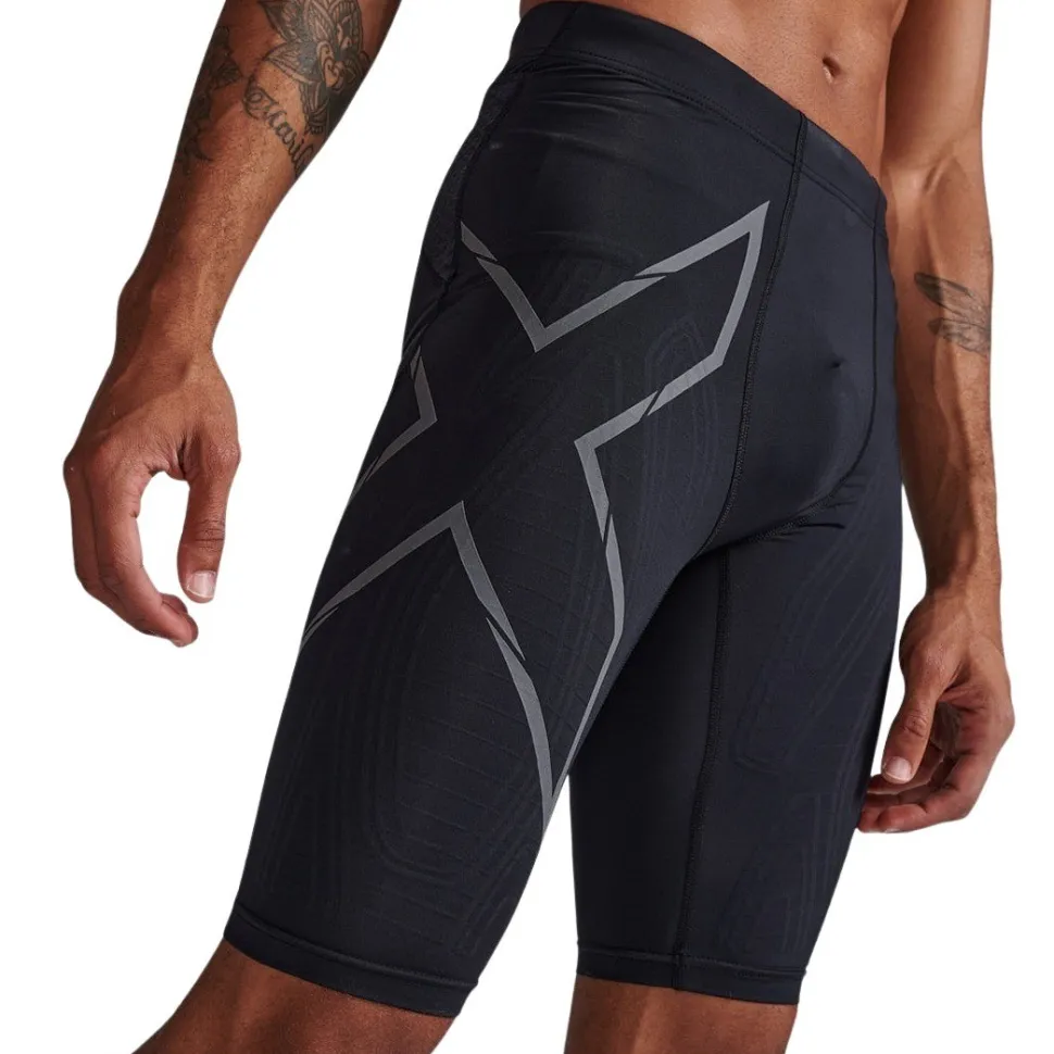 Light Speed Compression Short