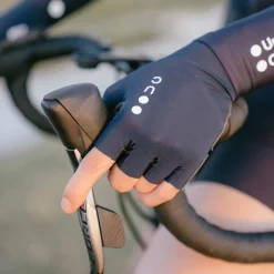 Mono Mitts