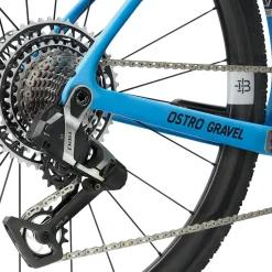 OSTRO Gravel Red XPLR AXS 1X Gravel Bike