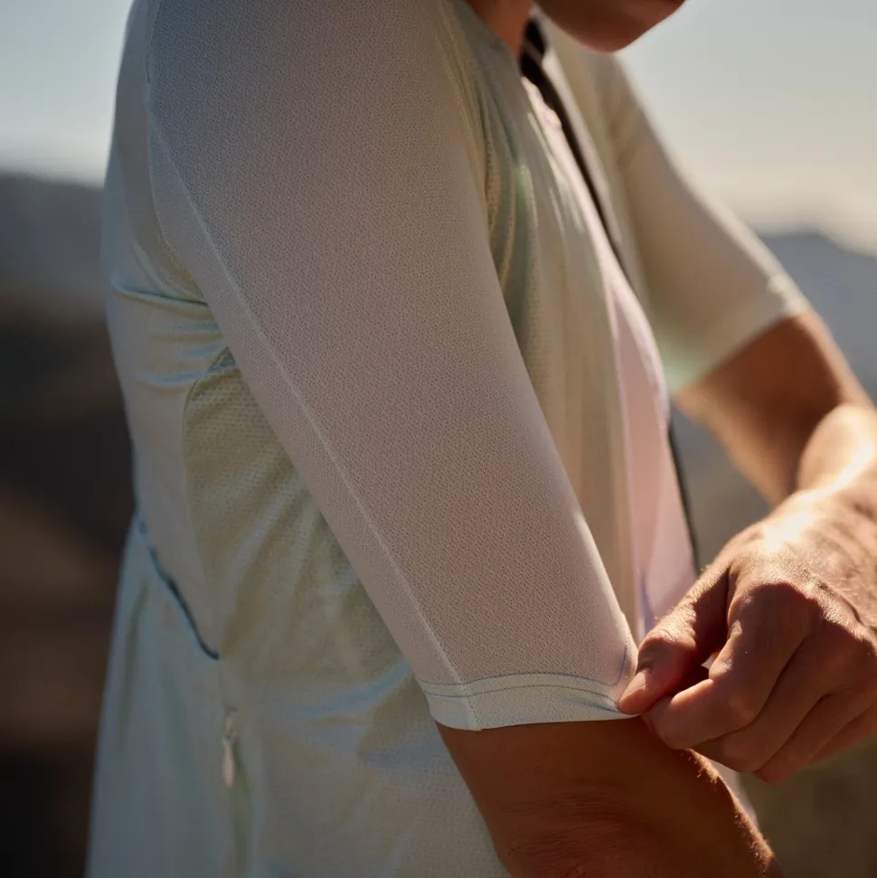 Women's Ultralight Mesh Short Sleeve Jersey